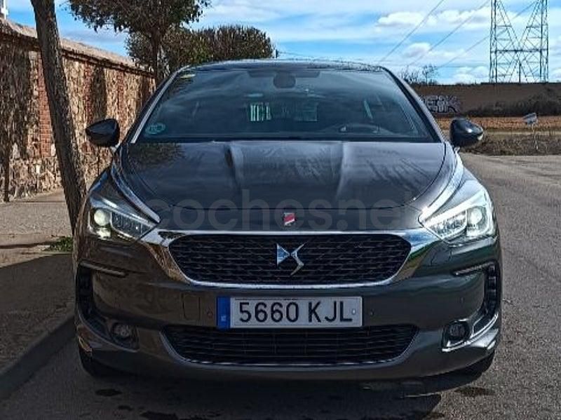 Usado DS Automobiles DS5 181 CV (133 kW) 2018 Gris / plata Utilitario
