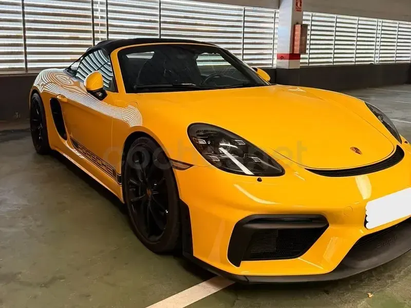 Usado Porsche 718 Spyder 420 CV (308 kW) 2022 Amarillo Descapotable