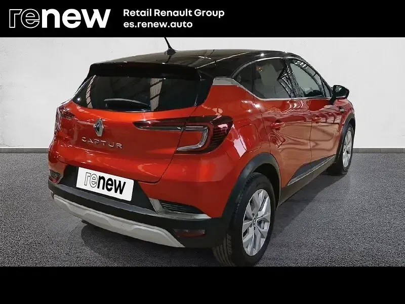 Usado Renault Captur Zen 90 CV (66 kW) 2022 Rojo SUV