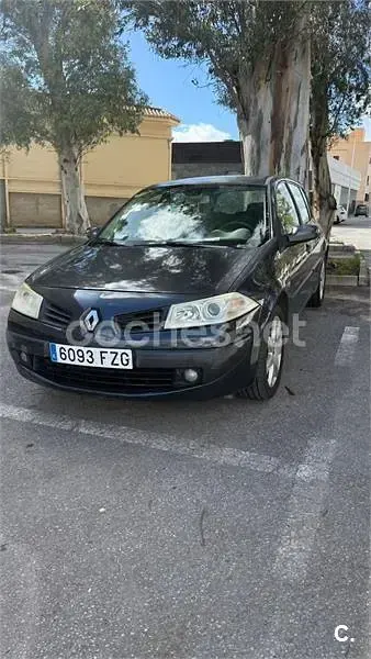 Usado Renault Mégane 105 CV (77 kW) 2008 Azul Berlina