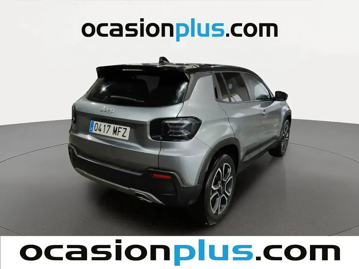 Usado Jeep Avenger Summit 100 CV (73 kW) 2023 Blanco SUV