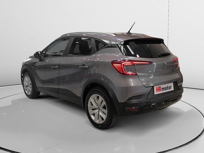 Usado Mitsubishi ASX Motion 91 CV (66 kW) 2023 Gris SUV