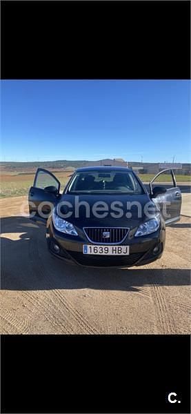 Usado Seat Ibiza 90 CV (66 kW) 2011 Negro Berlina