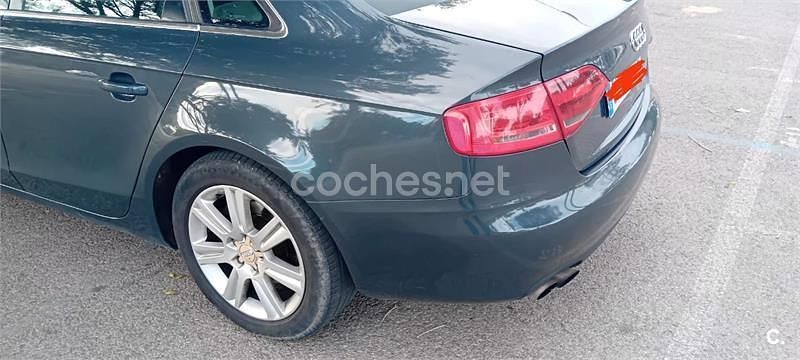 Usado Audi A4 143 CV (105 kW) 2008 Azul Berlina