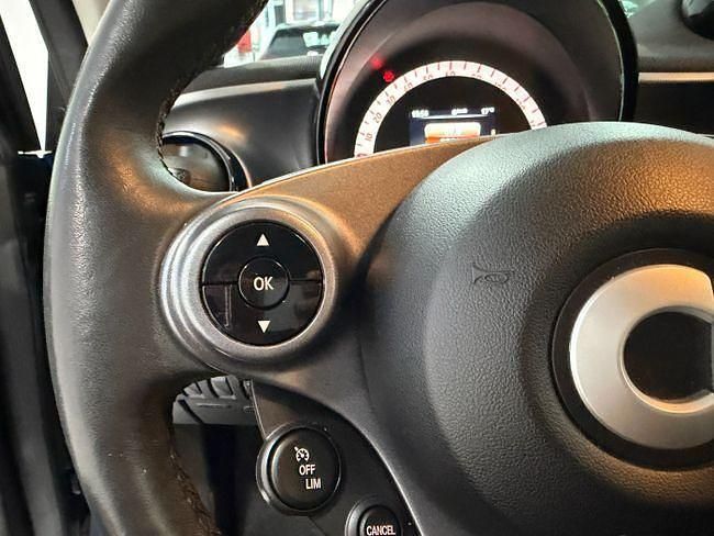 Usado Smart ForTwo Electric Drive 60 kW (82 CV) 2020 Azul Utilitario