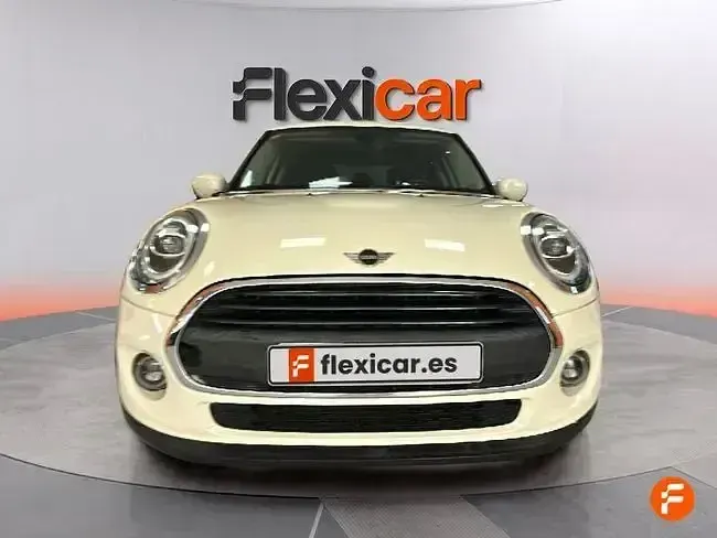 Usado Mini ONE 102 CV (75 kW) 2019 Beige Utilitario