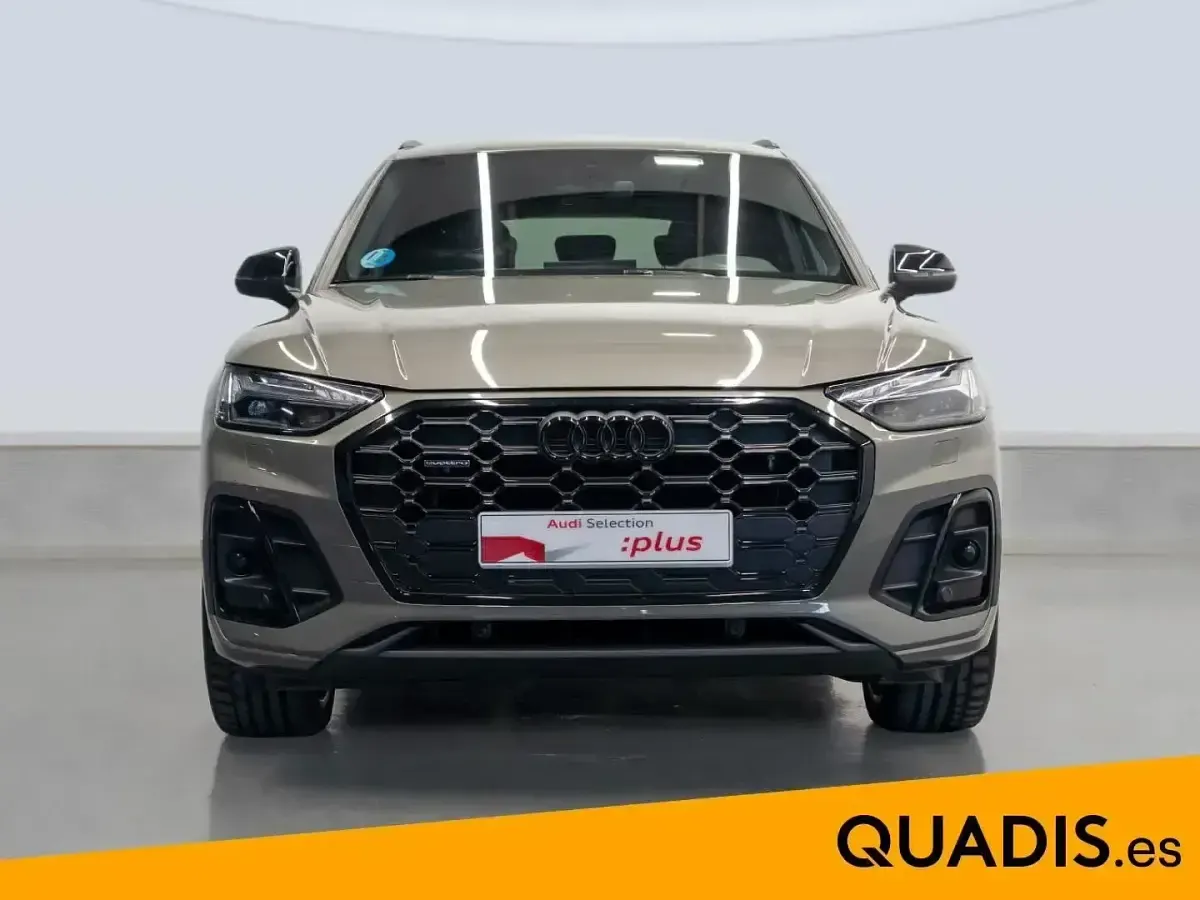Usado Audi Q5 204 CV (150 kW) 2024 Gris SUV
