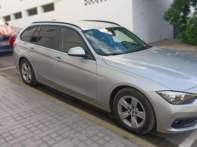 Usado BMW 318 150 CV (110 kW) 2016 Gris Familiar