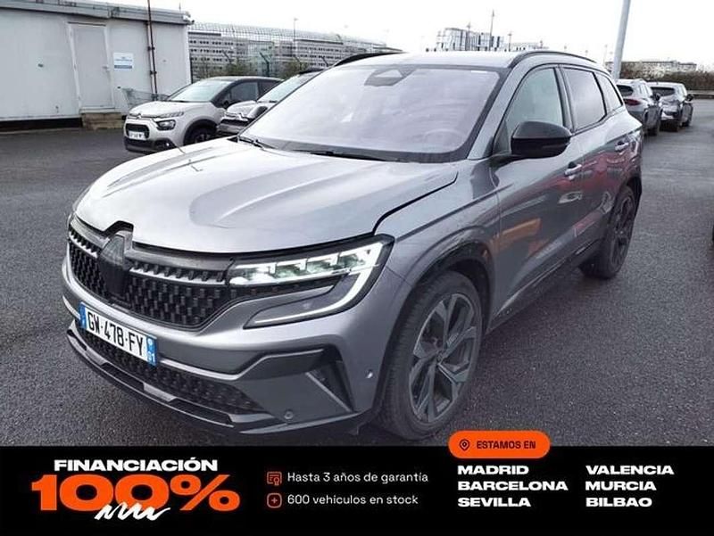 Usado Renault Austral Techno 160 CV (117 kW) 2024 Plateado SUV