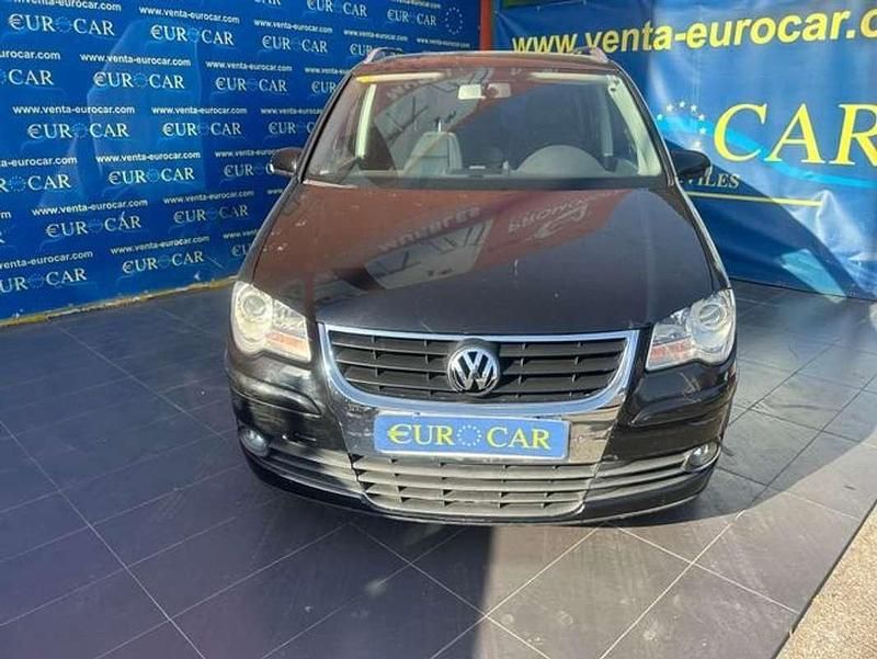 Usado VW Touran 106 CV (77 kW) 2008 Negro Monovolumen