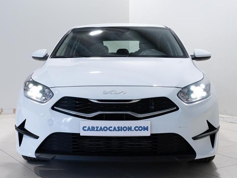 Usado Kia Ceed 100 CV (73 kW) 2025 Otro Utilitario