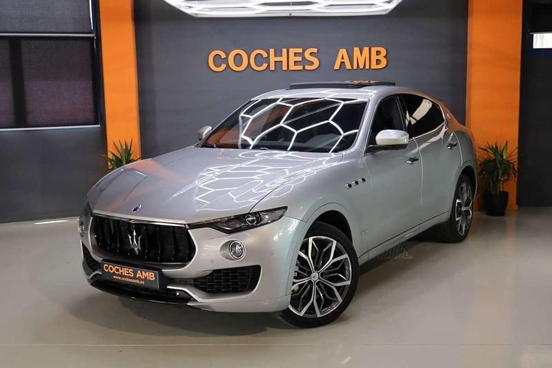 Gris / plata Usado 2019 Maserati Levante SUV | 42.950 € (Super precio) - Imagen 1/4