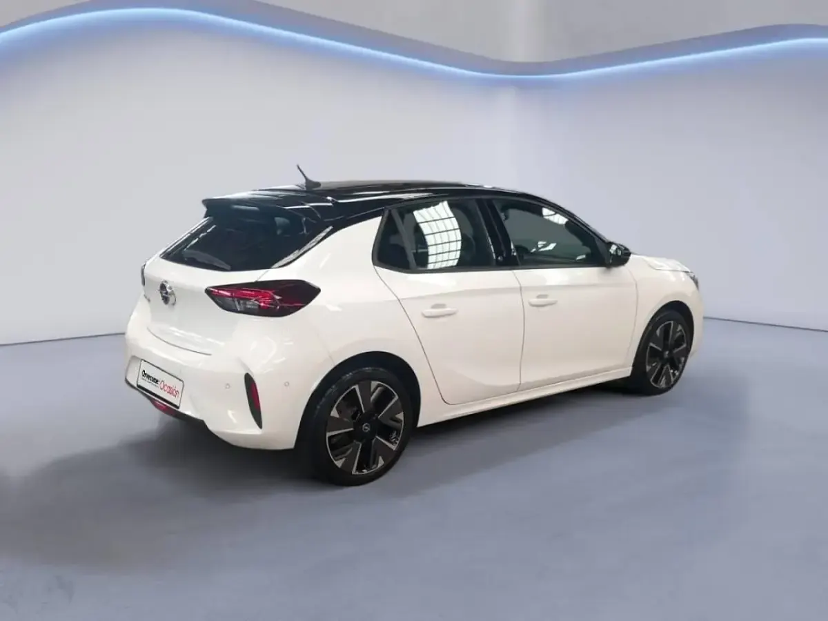 Usado Opel Corsa-e GS Line 100 kW (136 CV) 2021 Utilitario
