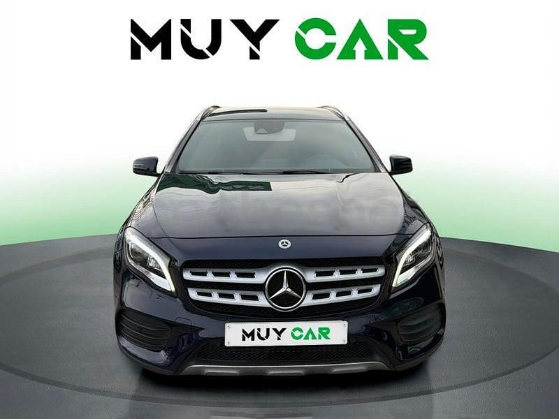 Usado Mercedes GLA200 136 CV (100 kW) 2017 Azul SUV