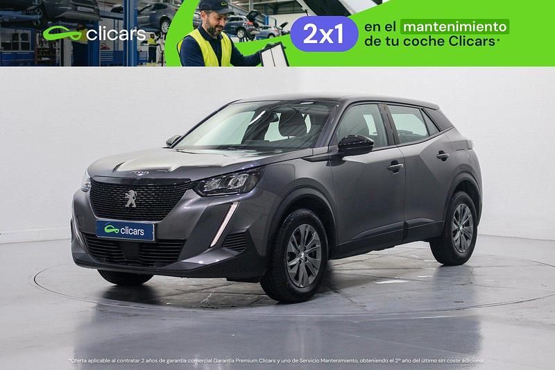 Usado Peugeot 2008 Active 110 CV (80 kW) 2022 Gris / plata SUV