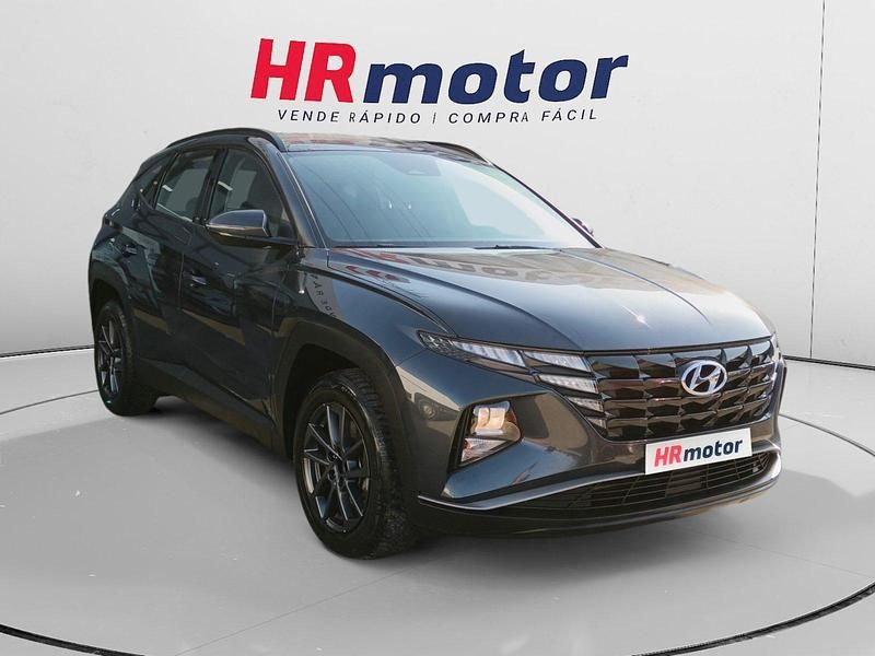 Usado Hyundai Tucson Style 232 CV (170 kW) 2024 Gris SUV