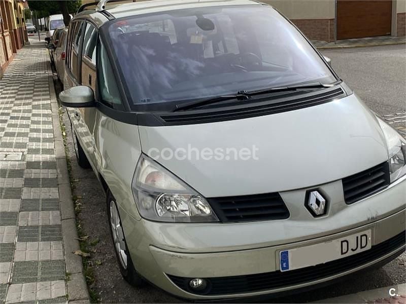 Usado Renault Espace Expression 120 CV (88 kW) 2005 Beige Monovolumen