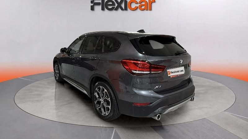 Käytetty BMW X1 192 HP (141 kW) 2020 Musta Katumaasturi