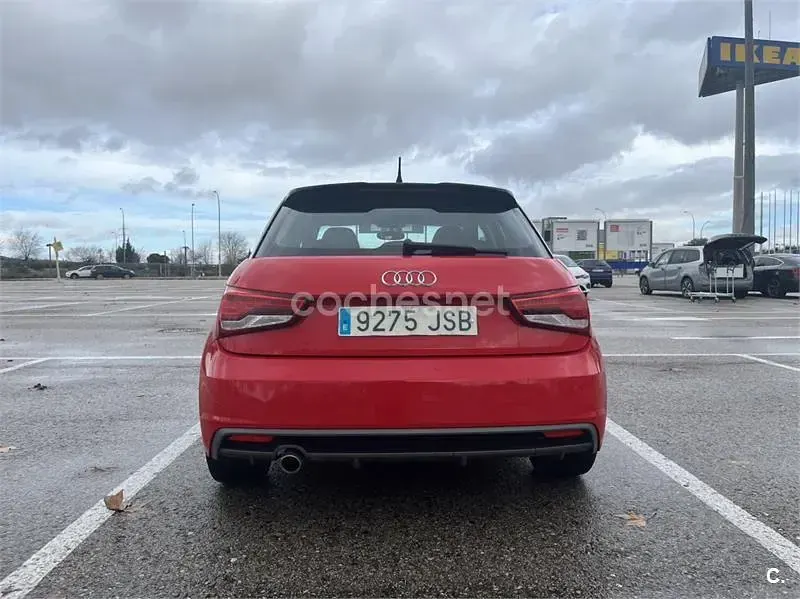 Usado Audi A1 Sportback 116 CV (85 kW) 2016 Rojo Utilitario