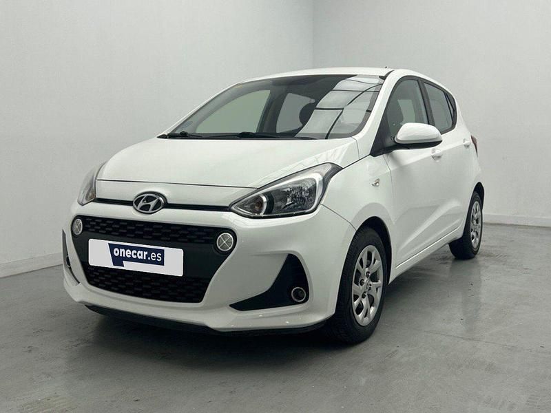 Usado Hyundai i10 67 CV (49 kW) 2018 Blanco Utilitario
