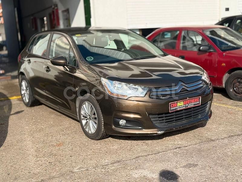Usado Citroën C4 Tonic 92 CV (67 kW) 2012 Marrón Berlina