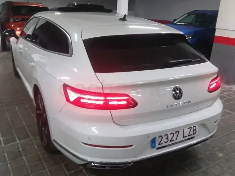 Usado VW Arteon R-line 200 CV (147 kW) 2022 Blanco Familiar