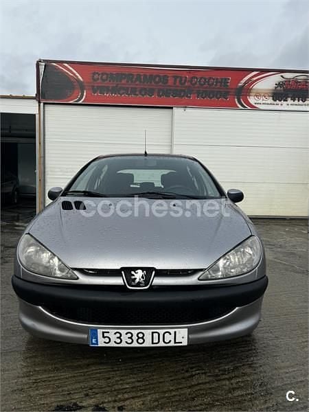 Gris / plata Usado 2004 Peugeot 206 Berlina | 1900 € (Precio justo) - Imagen 1/1