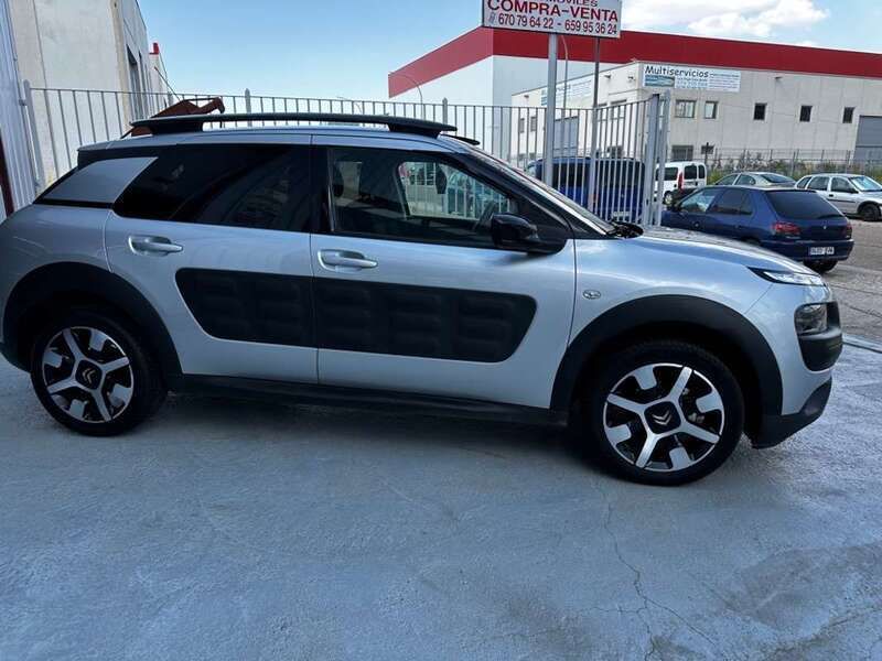 Gris Usado 2017 Citroën C4 Cactus Shine Utilitario | 10.700 € (Un poco caro) - Imagen 1/4
