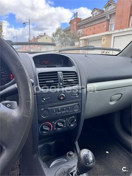 Granate Usado 2003 Renault Clio II Expression Berlina | 1499 € (Buen precio) - Imagen 1/2