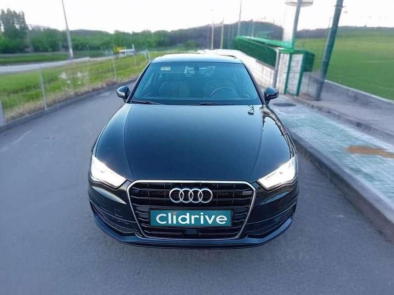 Usado Audi A3 Premium 150 CV (110 kW) 2015 Negro Berlina