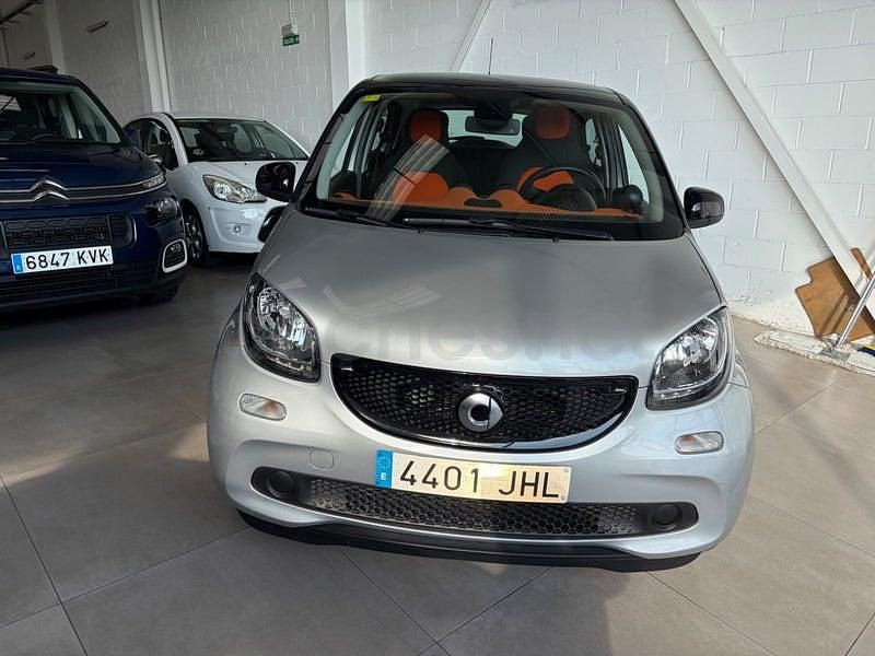 Usado Smart ForFour Passion 90 CV (66 kW) 2015 Gris / plata Utilitario