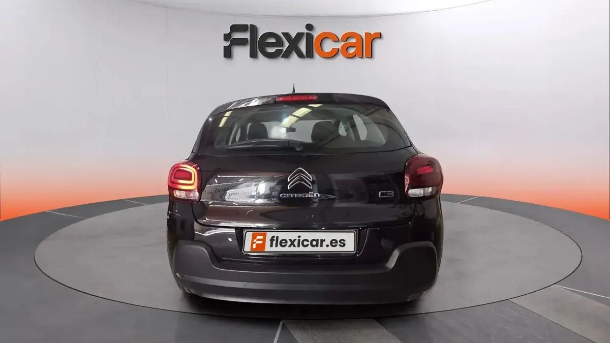 Usado Citroën C3 PureTech 83 CV (61 kW) 2024 Negro Berlina