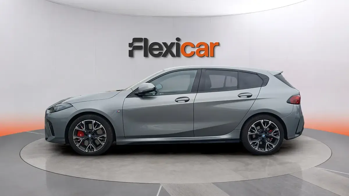 Usado BMW 120 163 CV (119 kW) 2024 Gris Berlina
