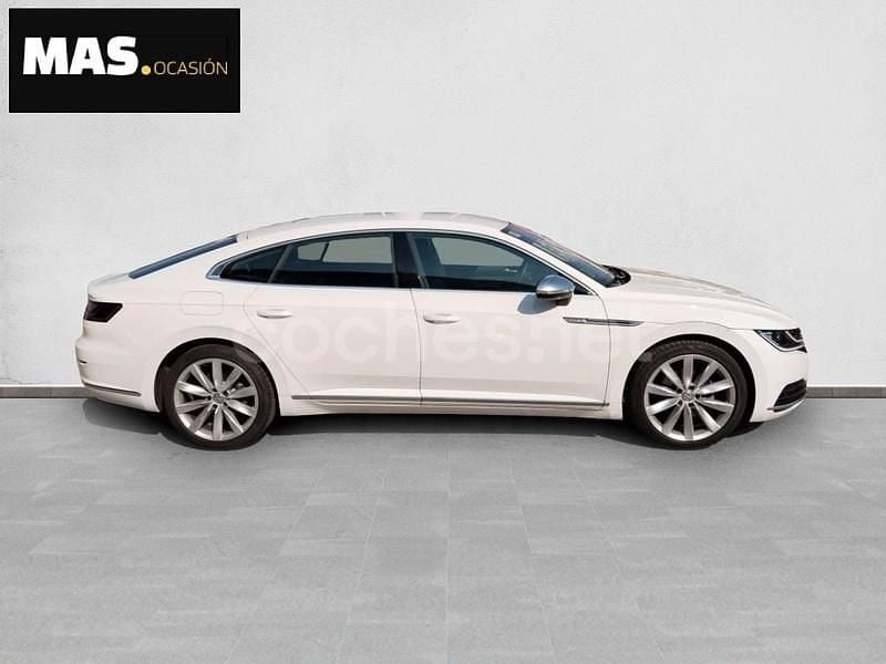 Usado VW Arteon Elegance 150 CV (110 kW) 2018 Blanco Berlina