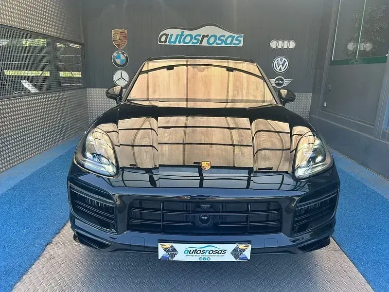 Usado Porsche Cayenne 680 CV (500 kW) 2023 Negro SUV
