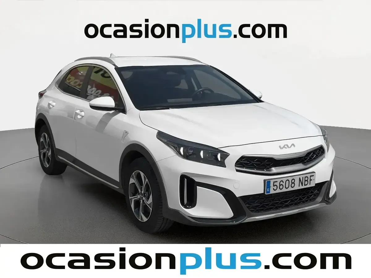 Usado Kia XCeed 100 CV (73 kW) 2025 Blanco SUV