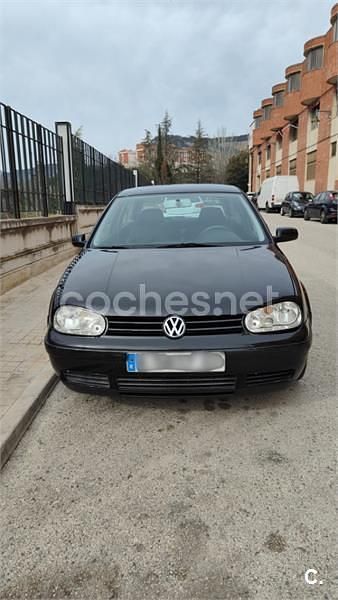 Usado VW Golf III Conceptline 100 CV (73 kW) 1999 Negro Berlina
