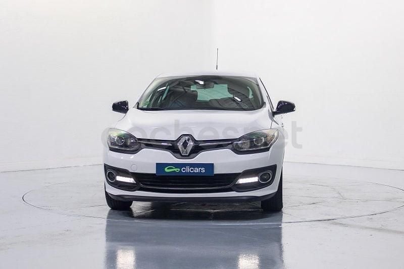 Usado Renault Mégane LIMITED 115 CV (84 kW) 2015 Blanco Berlina