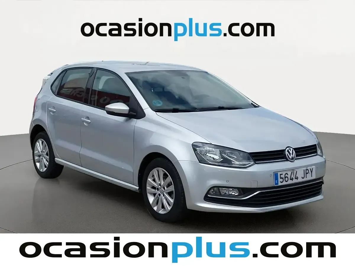 Usado VW Polo Advance 75 CV (55 kW) 2016 Gris Utilitario