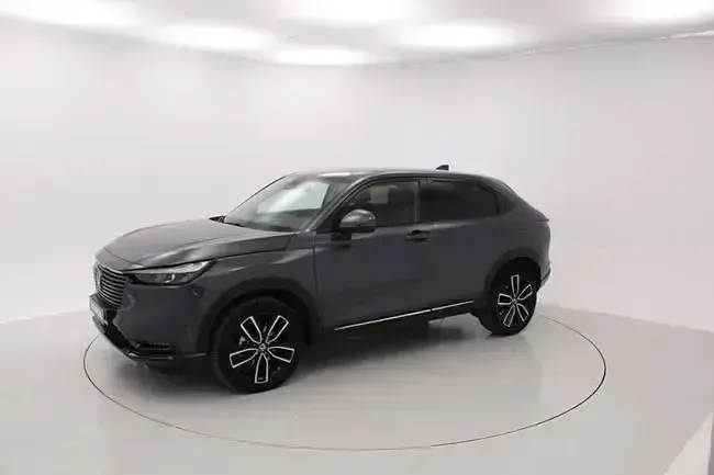Usado Honda HR-V Advance 131 CV (96 kW) 2022 Gris / plata SUV