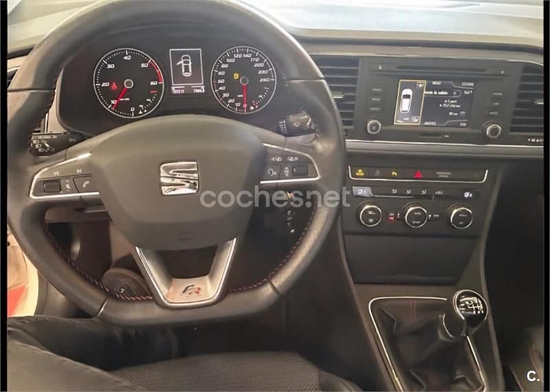 Usado Seat Leon ST FR 184 CV (135 kW) 2014 Blanco Familiar