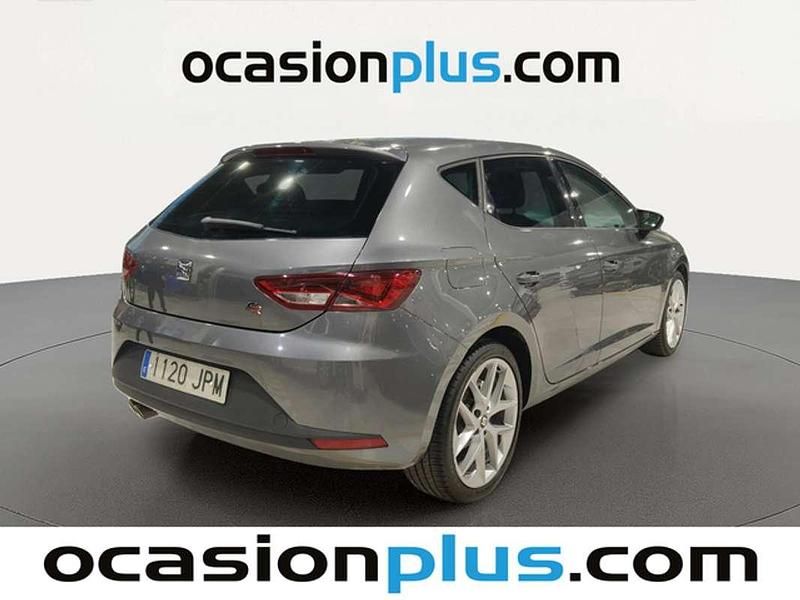 Usado Seat Leon FR 150 CV (110 kW) 2016 Gris Utilitario