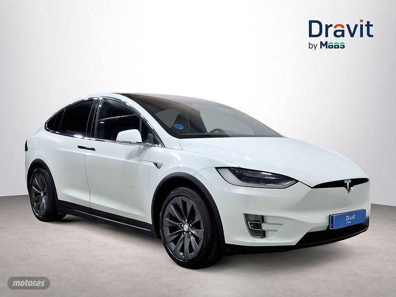 Blanco Usado 2018 Tesla Model X SUV | 36.490 € (Precio justo) - Imagen 1/4