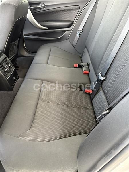 Usado BMW 118 Comfort Edition 143 CV (105 kW) 2015 Blanco Utilitario