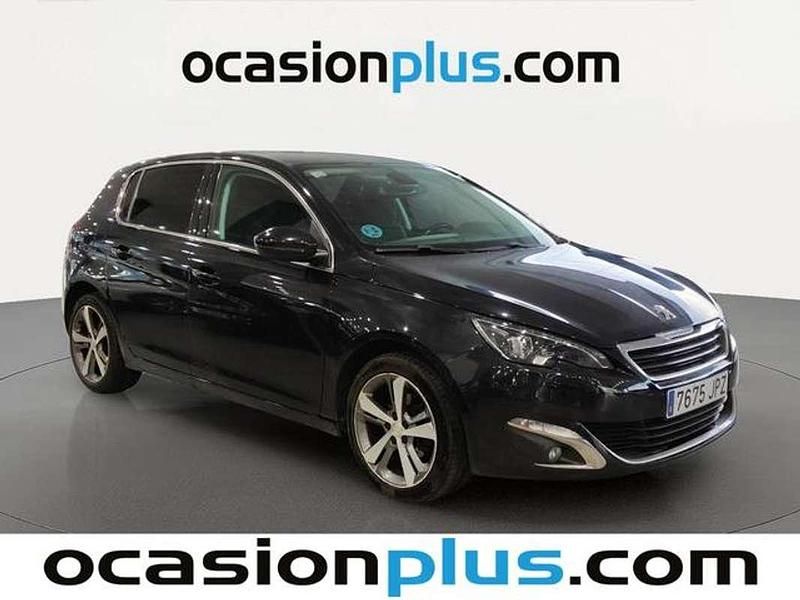 Usado Peugeot 308 Allure 131 CV (96 kW) 2016 Negro Utilitario