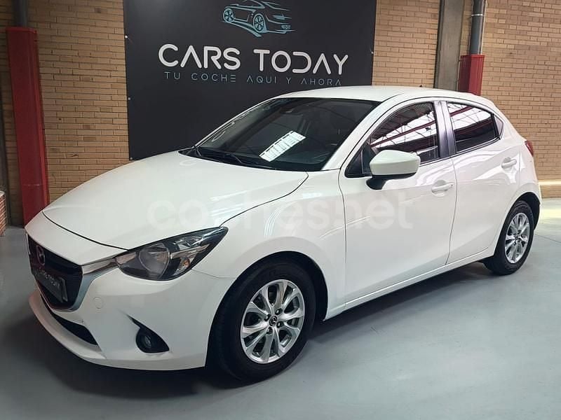 Blanco Usado 2016 Mazda 2 Berlina | 8990 € (Precio justo) - Imagen 1/4
