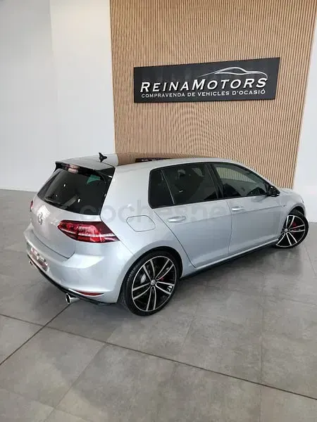 Usado VW Golf VII GTI 220 CV (161 kW) 2015 Gris / plata Berlina