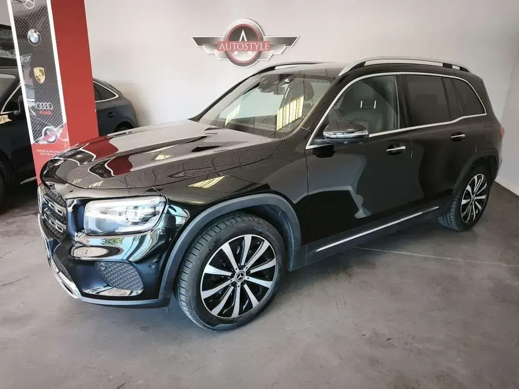 Usado Mercedes GLB200 150 CV (110 kW) 2022 Negro SUV