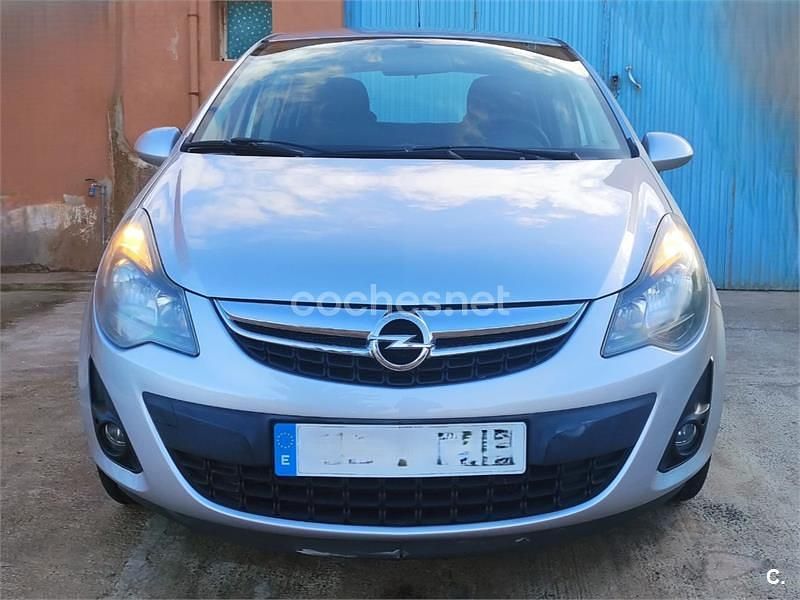 Usado Opel Corsa Selective 85 CV (62 kW) 2014 Gris / plata Utilitario