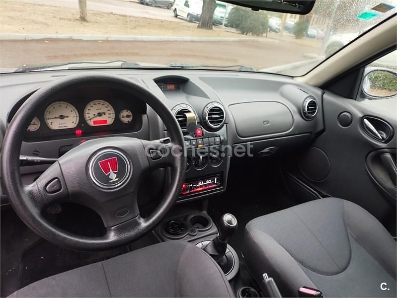 Usado Rover 25 103 CV (75 kW) 2004 Gris / plata Utilitario